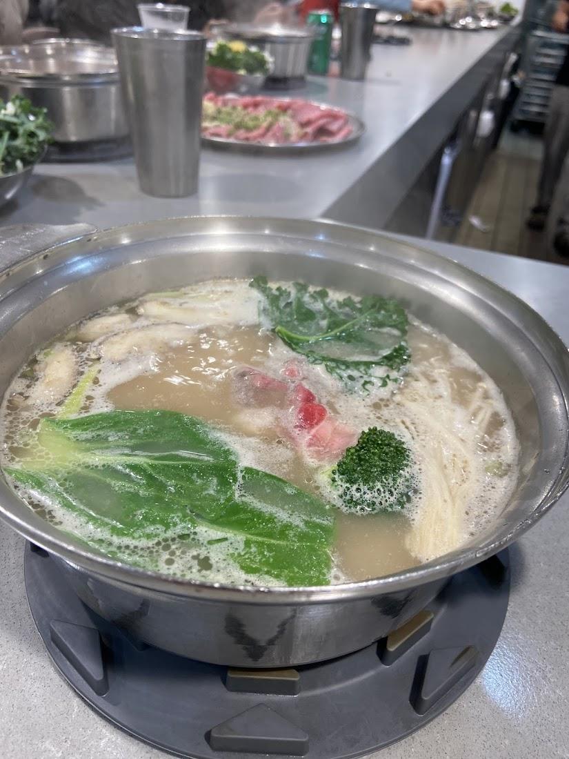 Mokkoji Shabu Shabu